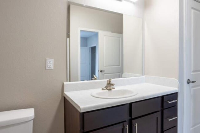 Building Photo - 1 bedroom in Austin TX 78748