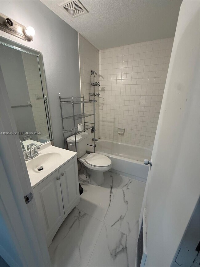 Building Photo - 14816 SW 104th St