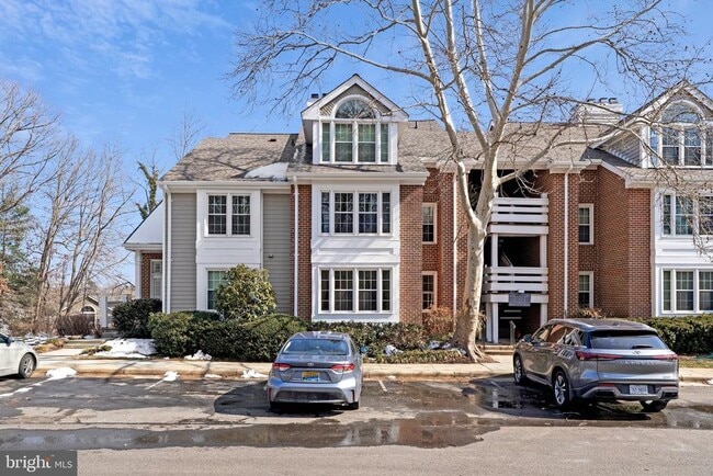 Building Photo - 11144 Beaver Trail Ct