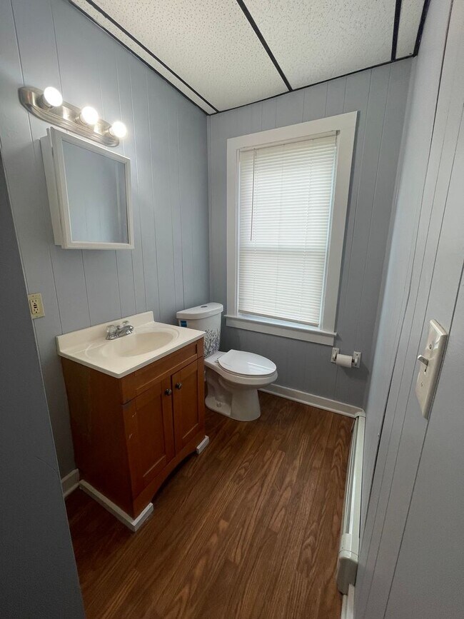 Building Photo - Beautifully Updated 3-Bedroom First Floor Apartment – North Adams, MA – $1,600/month