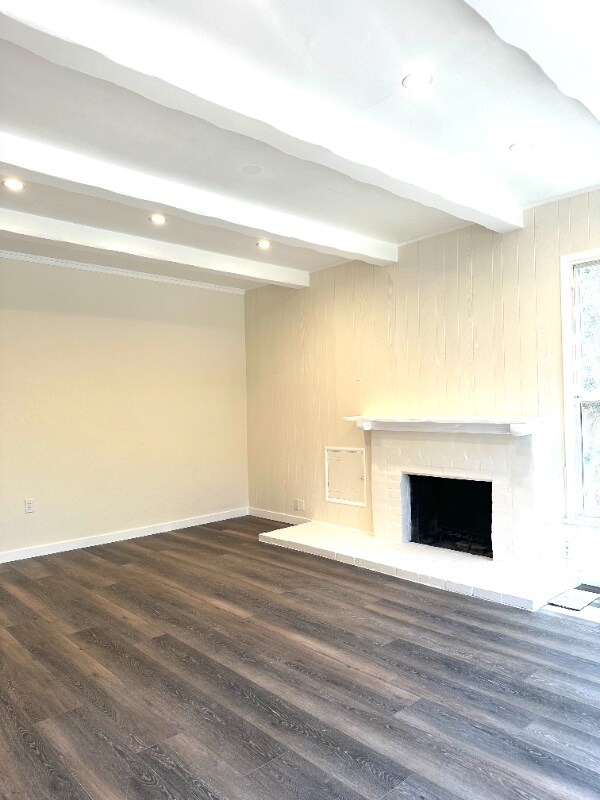 Building Photo - 5351 Packard St