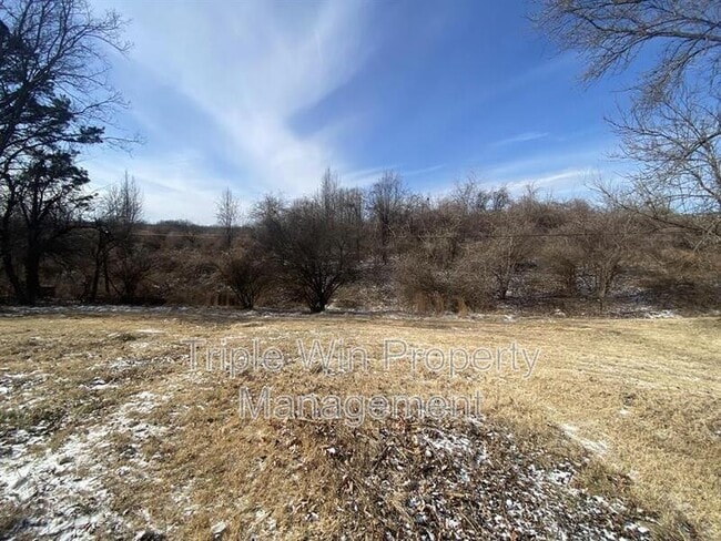 Building Photo - 14655 Fox Manor Dr
