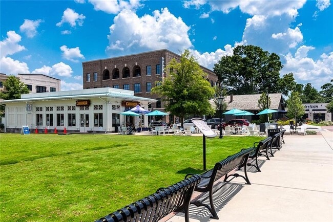 Building Photo - 12720 Morningpark Cir