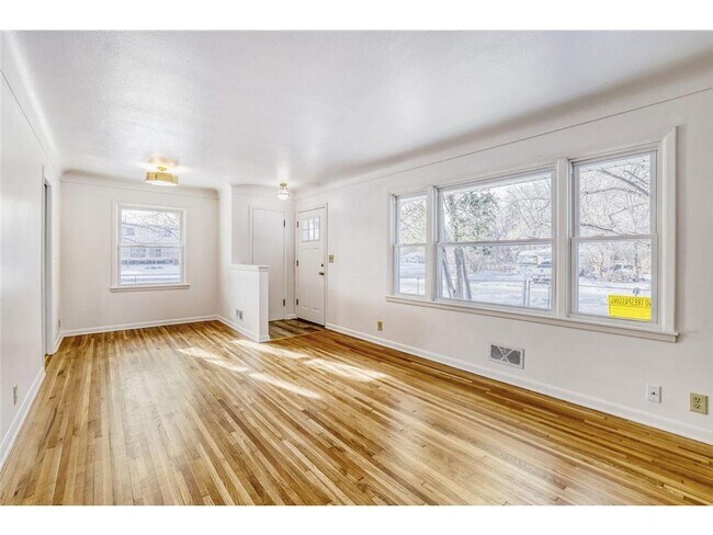 Building Photo - 6300 Quebec Ave N