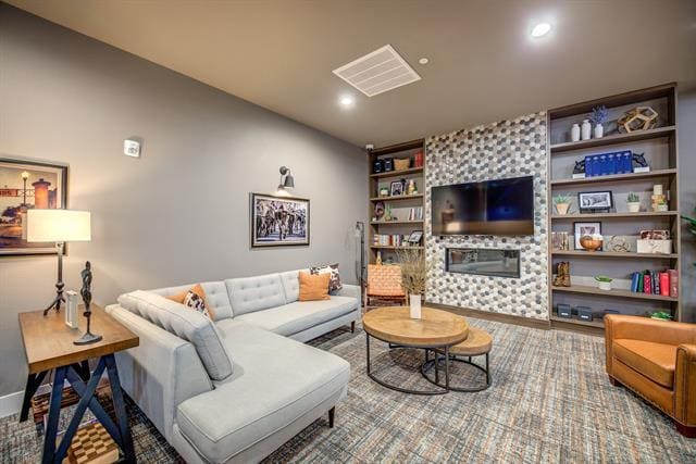 Building Photo - 817 Matisse Dr