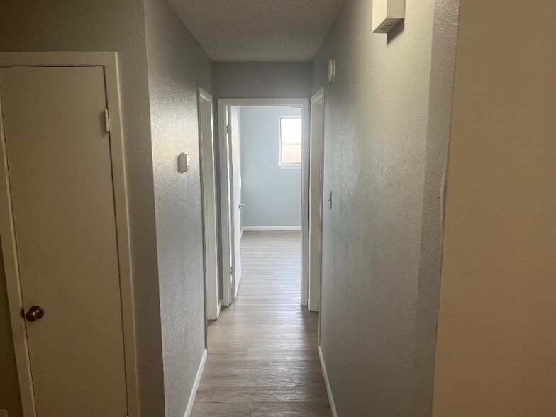 Building Photo - 3322 Tallwood Dr