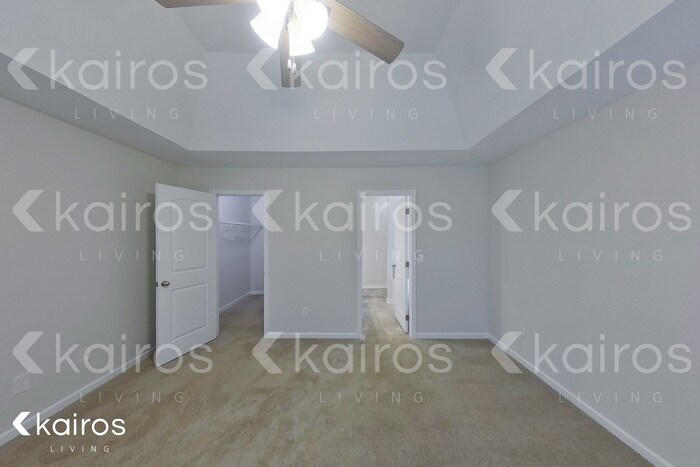 Building Photo - 822 Heather Dr