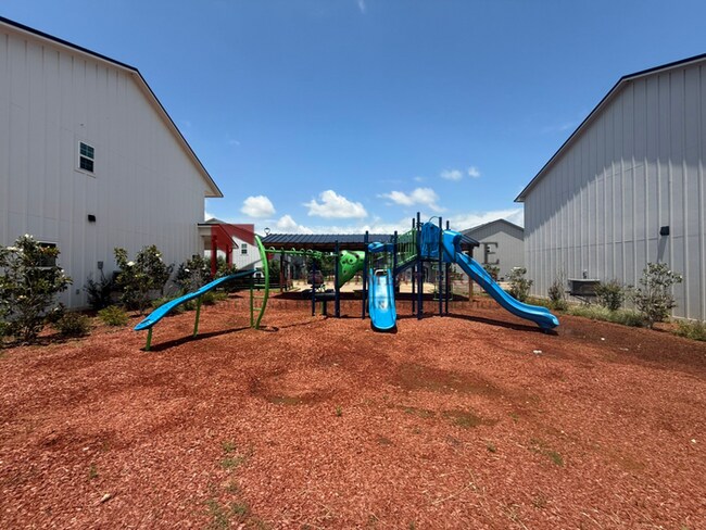 Building Photo - NOW OFFERING FIRST MONTH FREE W/ 12 MONTH LEASE - Luxury 3 Bedroom 2.5 Bath Townhome in Bullard, TX!