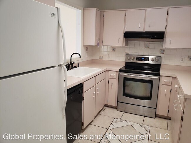 Building Photo - 3 br, 2 bath House - 1702 Tropical Court