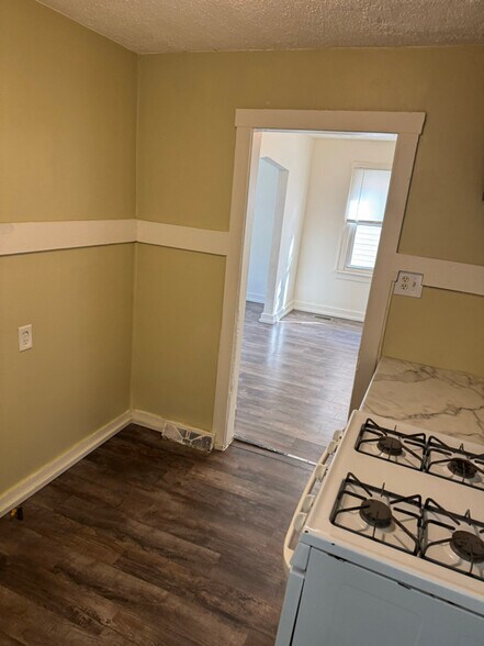 Building Photo - 50 Orchard