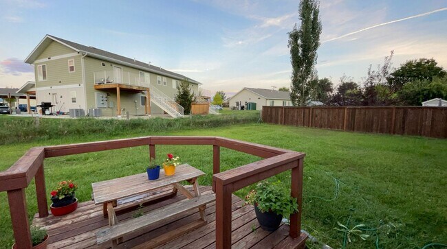 Building Photo - 108 Winslett Ave