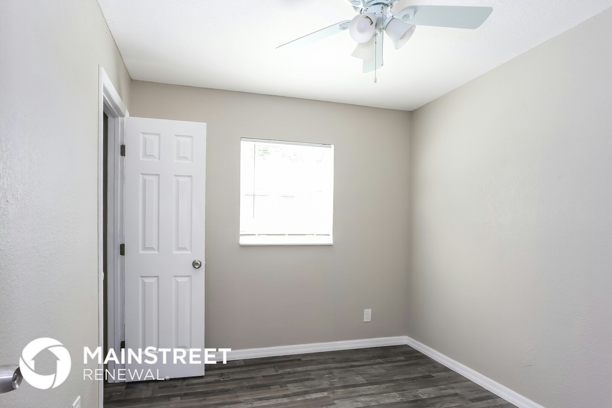 Building Photo - 2776 20th Ave SW