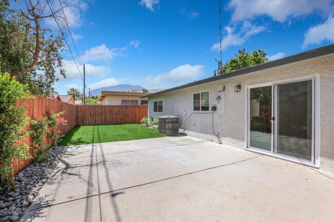 Building Photo - 53110 Avenida Ramirez