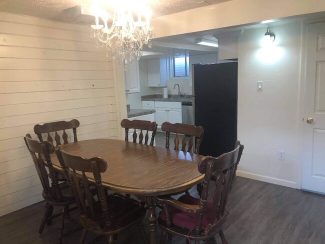 Building Photo - 1673 Northfield Rd