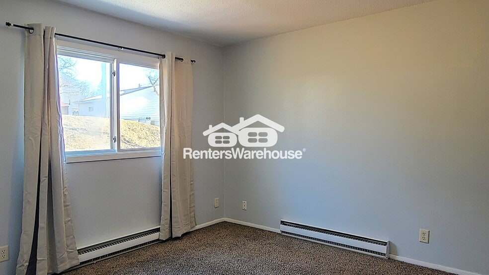 Building Photo - 208 S Winter St