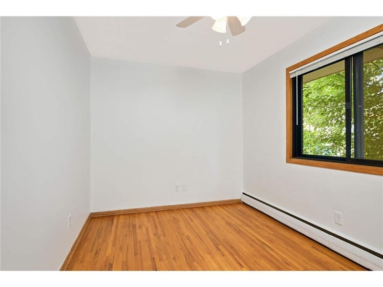 Bedroom 1 - 15 Malcolm Ave SE