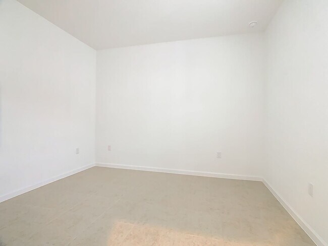 Building Photo - New Luxury Townhome in Celebration, FL Corner unit.  All porcelain tiled floors.  Aleutian model ...