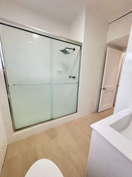 Building Photo - 2035 NW 26th St