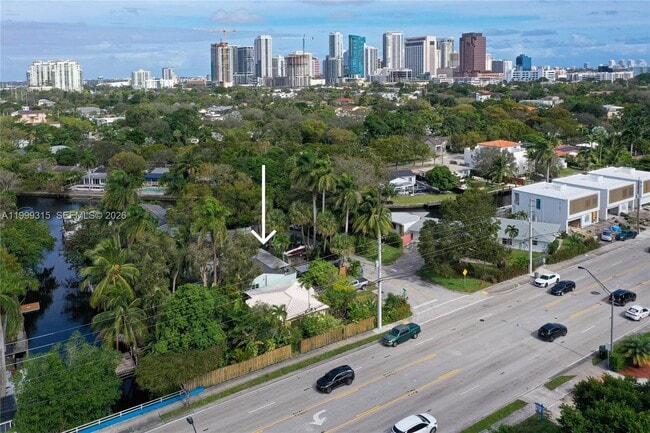 Building Photo - 1137 SW 8th Ave