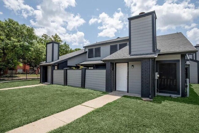 Building Photo - 810 Dunson Glen Dr