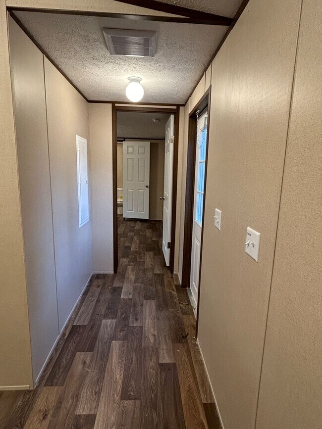 Building Photo - My- 88