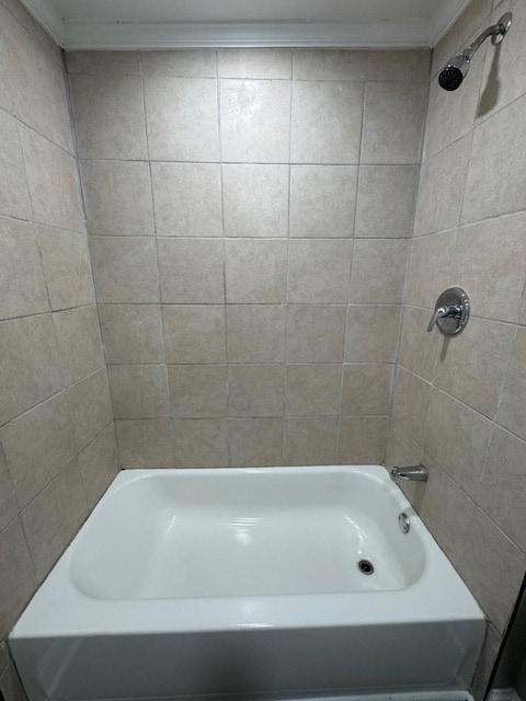 Building Photo - 414 E Washington Ave