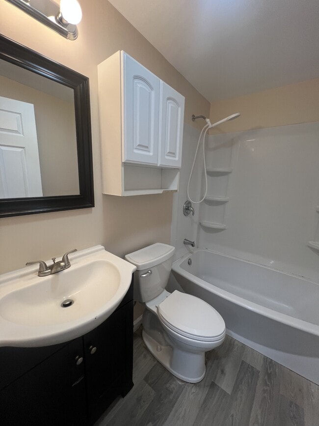 Building Photo - 90 NJ-50