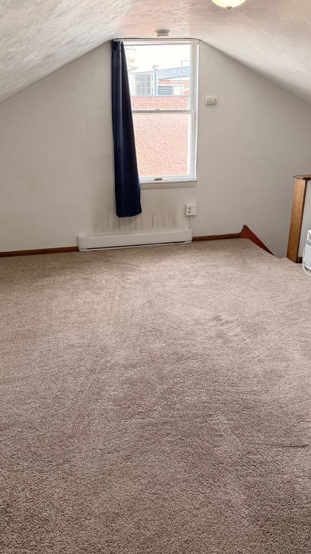 Building Photo - 1702 Wrights Wy