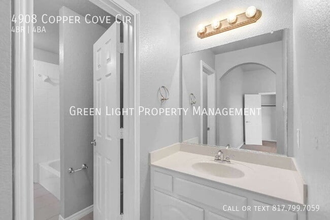 Building Photo - 4908 Copper Cove Cir