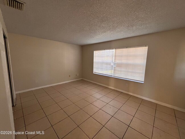 Building Photo - 1163 Beacon St NW