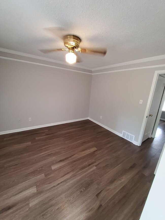 Building Photo - 4439 Stoney Creek Cove