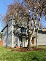 Building Photo - 2863 Applewood Ln