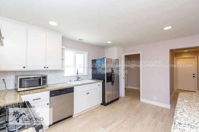 Building Photo - 815 Whaley St