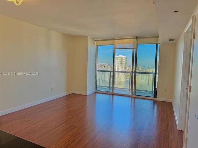 Building Photo - 50 Biscayne Blvd