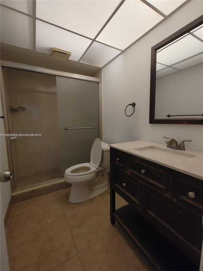 Building Photo - 1820 SW 81st Ave