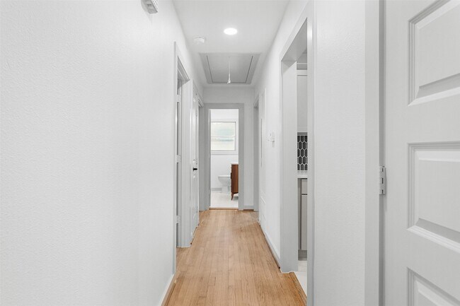 Building Photo - 2222 N Grand Blvd