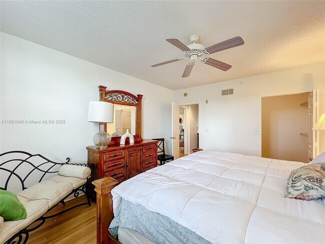 Building Photo - 11720 St Andrews Place St