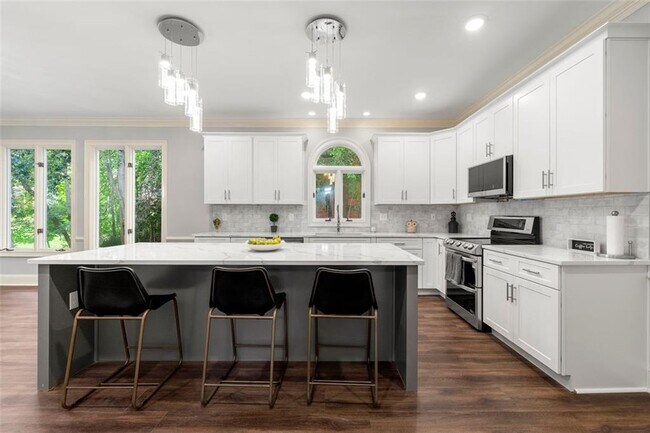 Building Photo - 4441 Langdon Walk