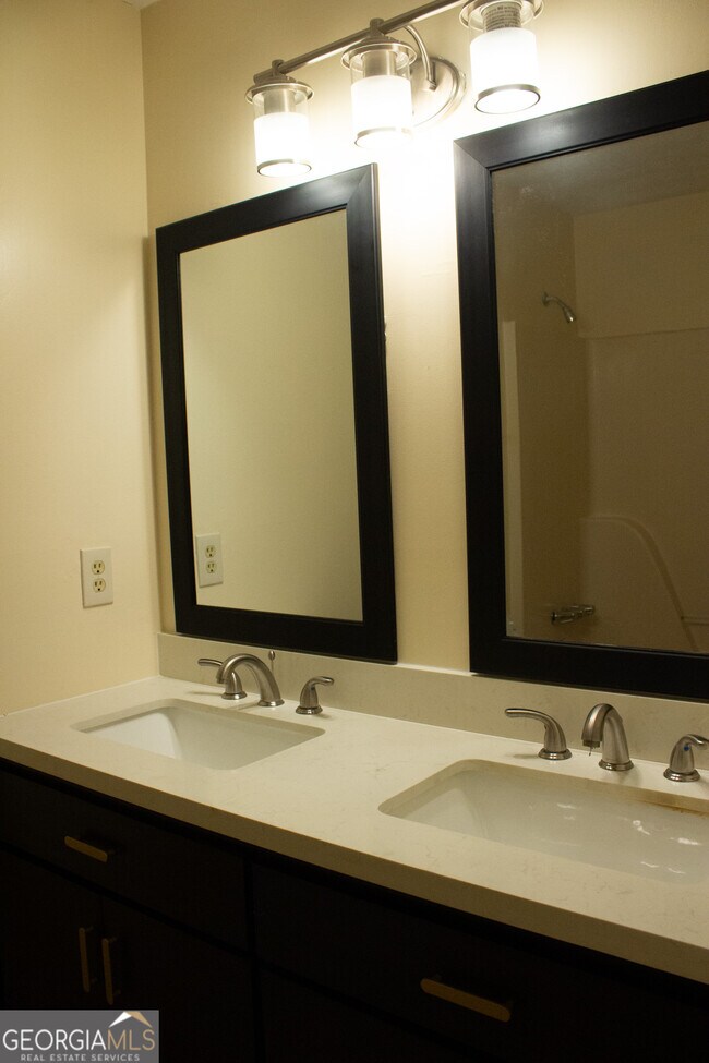 Building Photo - 4257 Sheppard Crossing Way