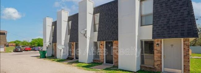 Building Photo - 406 Noble Ave