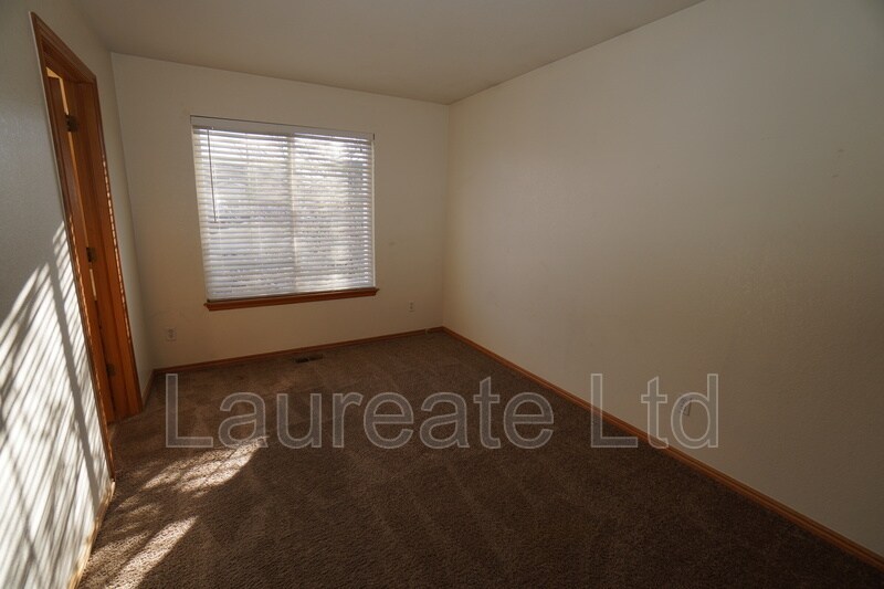 Building Photo - 9375 E Arizona Pl