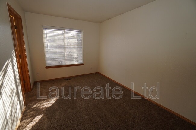 Building Photo - 9375 E Arizona Pl