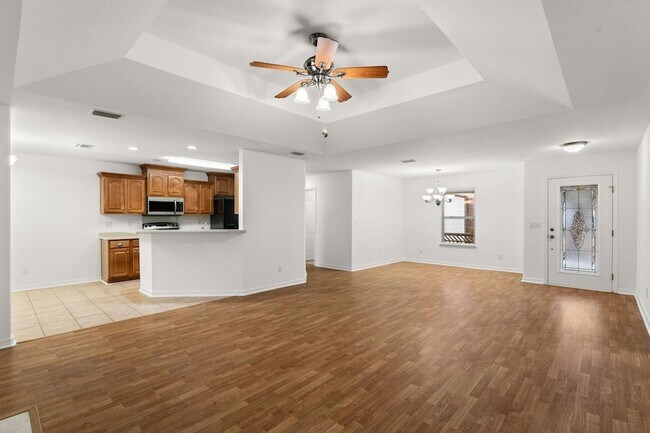 Building Photo - 71 Eventide Ln