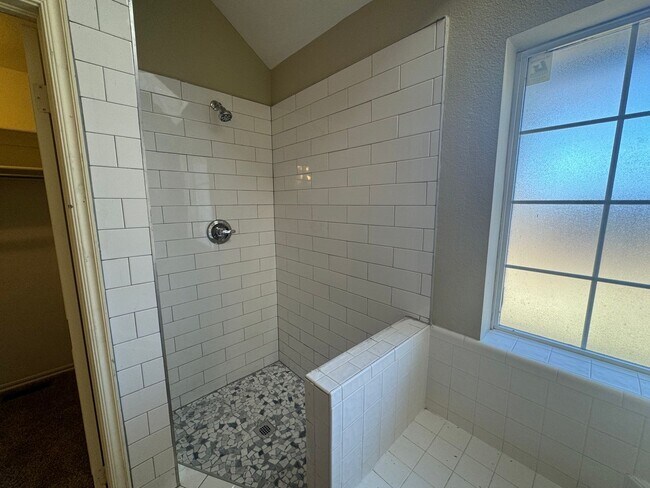 Building Photo - 704 Copperfield Dr