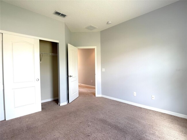 Building Photo - 1282 Clove Dr