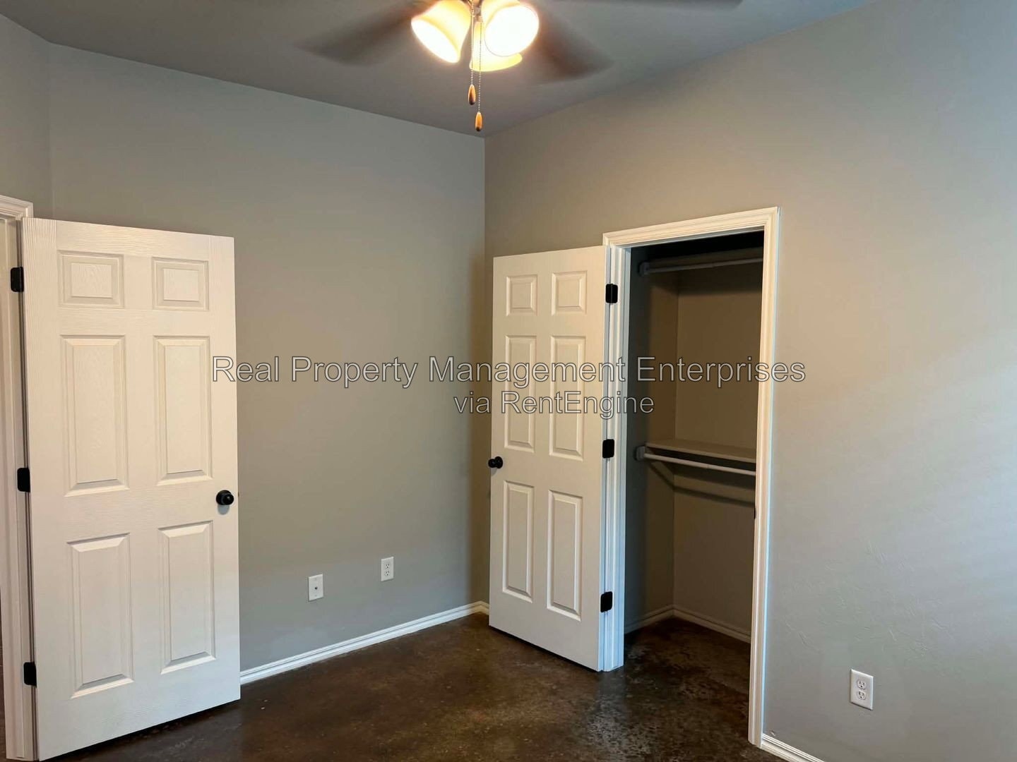 Building Photo - 7508 Redbud Villas Ct