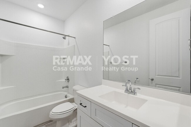 Building Photo - Modern Single-Level Home with Designer Finishes & Open Concept Living
