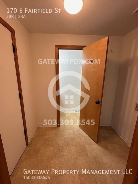 Building Photo - 170 E Fairfield St