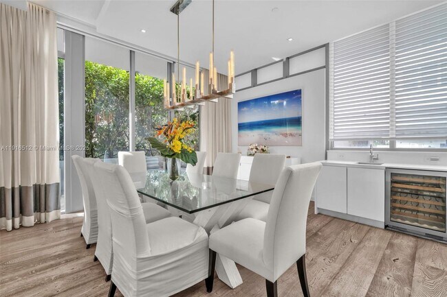 Building Photo - 9501 Collins Ave