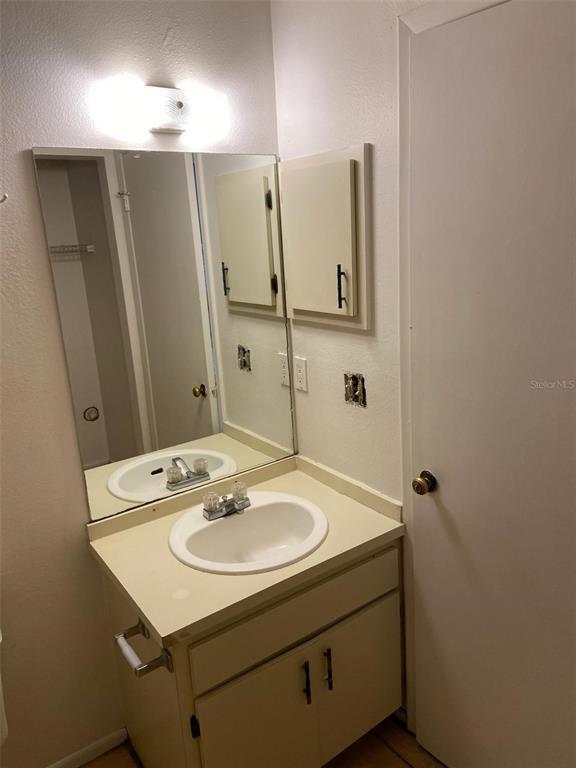 Building Photo - 3149 Huron Ave